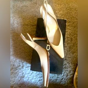 Women Sling-back Pump by BEBE SZ 7-Beige